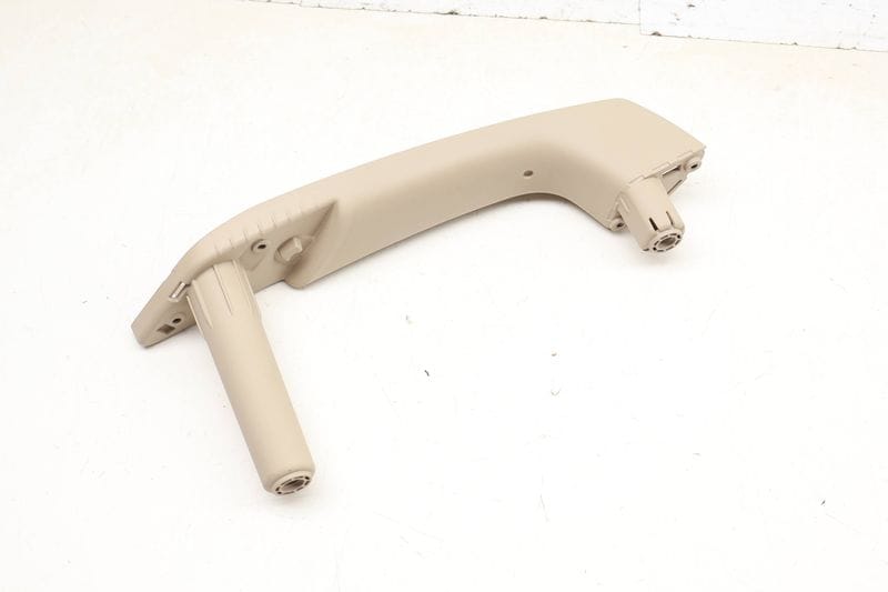 Door Pull / Grab Handle 80A867195A — Used (SKU 707494)