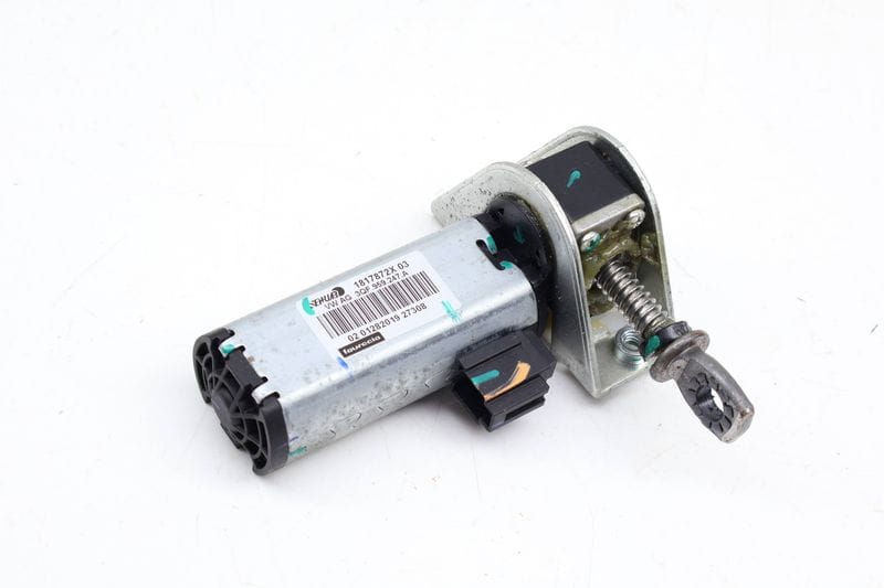Front Tilt Seat Motor 3QF959247A — Used (SKU 707691)