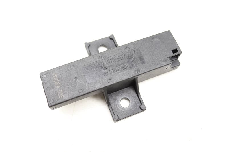 Kessy / Keyless Entry Antenna 80A907247 — Used (SKU 489919)
