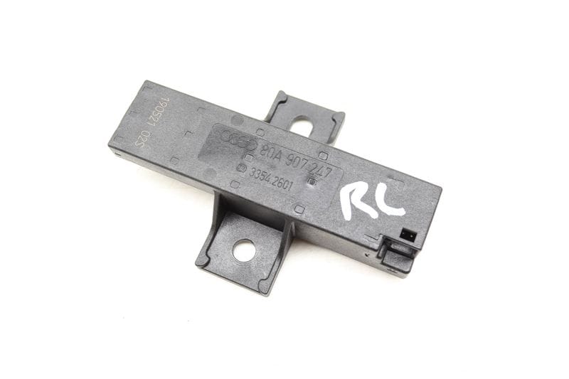 Kessy / Keyless Entry Antenna 80A907247 — Used (SKU 489920)