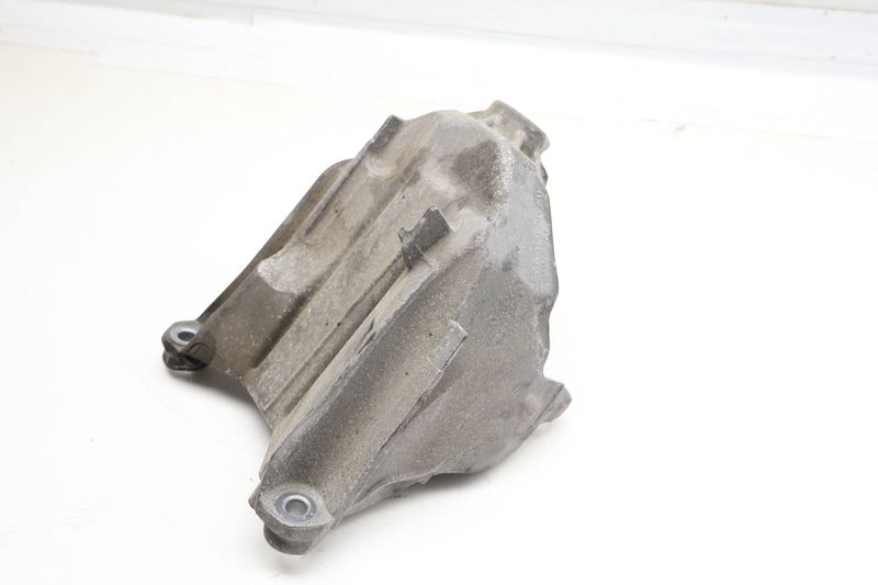 Engine / Motor Mount Bracket 80A199307D — Used (SKU 719264)