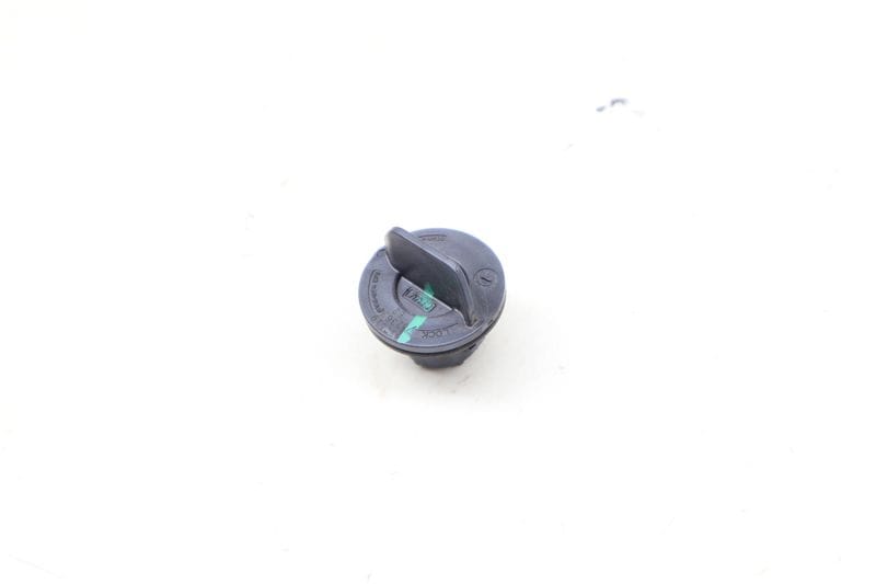 Lower Tail Light Bulb Socket / Holder 80A945221 — Used (SKU 707803)