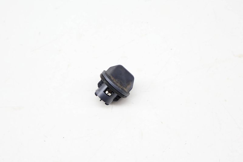 Lower Tail Light Bulb Socket / Holder 80A945221 — Used (SKU 719357)