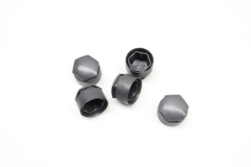 Lug Nut / Bolt Cover / Cap Set 4M0601173D — Used (SKU 719351)