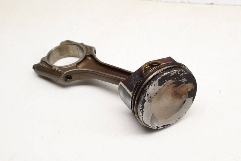 Piston w/ Connecting Rod 06K107065BS — Used (SKU 707714)