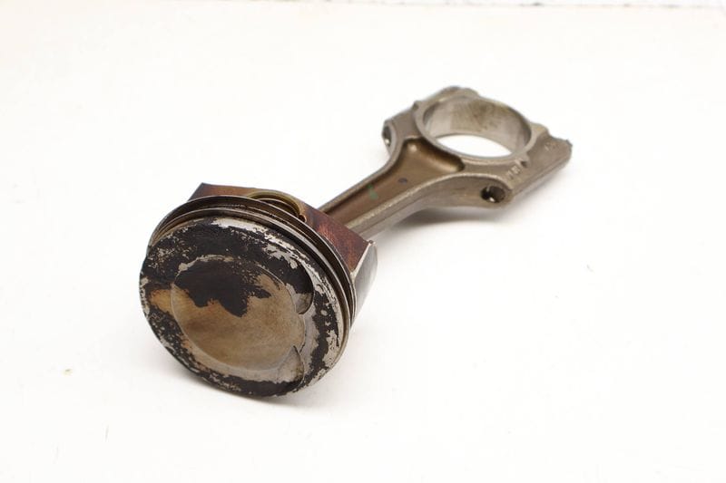 Piston w/ Connecting Rod 06K107065BS — Used (SKU 707715)