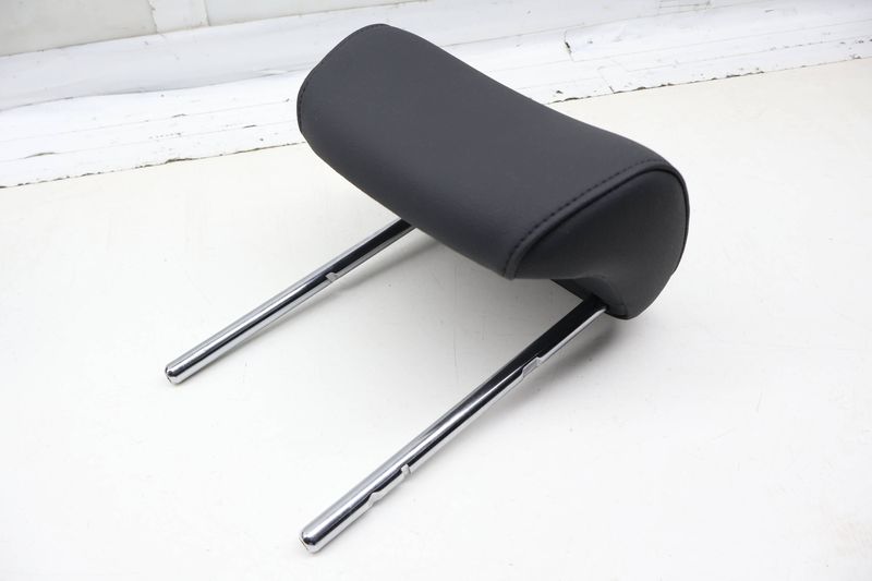 Center Headrest / Head Rest 80A885973AE — Used (SKU 718903)