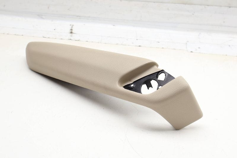 Door Panel Armrest / Arm Rest 80A867373 — Used (SKU 707492)