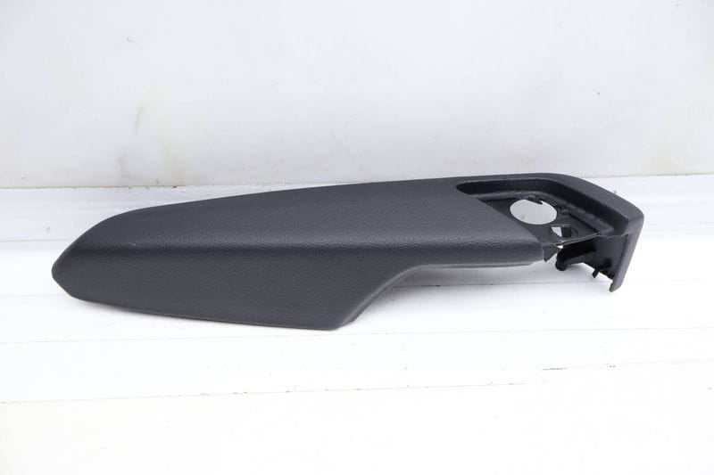 Door Panel Armrest / Arm Rest 80A867374 — Used (SKU 719113)