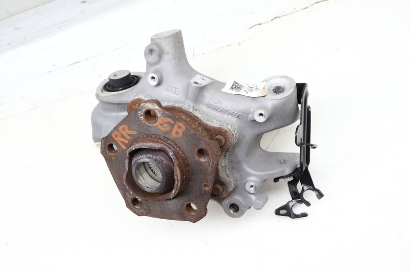 Spindle Knuckle w/ Wheel Bearing 80A505436J — Used (SKU 707735)