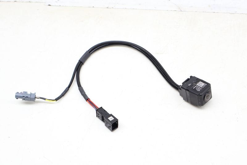 Rear View / Reverse Backup Camera 4M0980556A — Used (SKU 707481)