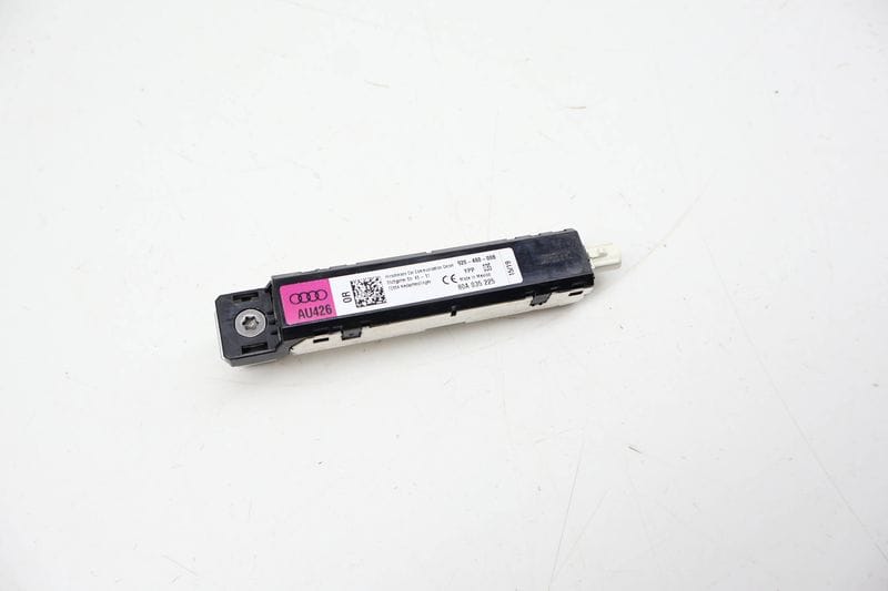 Upper Antenna Booster 80A035225 — Used (SKU 718898)
