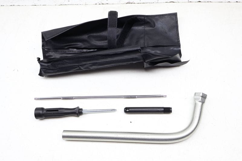 Tool Kit Bag w/ Tools 8R0012115A — Used (SKU 707694)