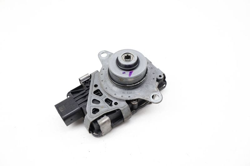 Transfer Case Motor / Module 0CJ927755 — Used (SKU 719227)