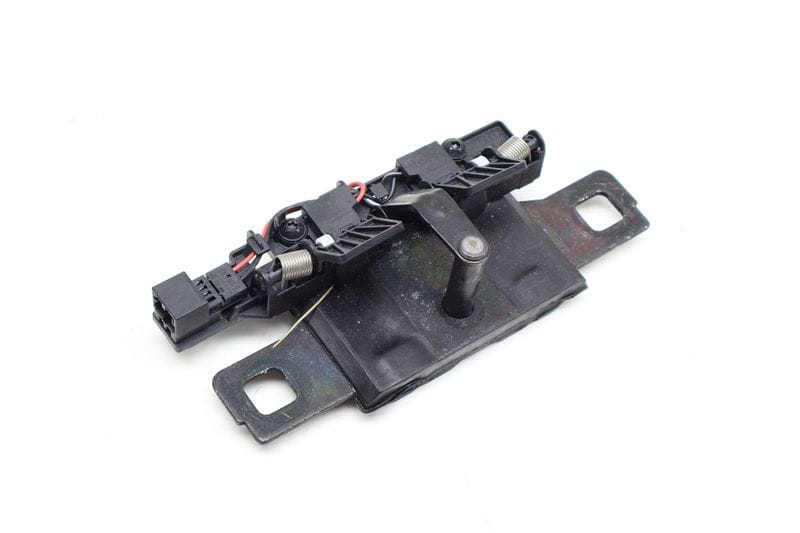 Trunk Latch Striker Plate 80A827507A — Used (SKU 707598)
