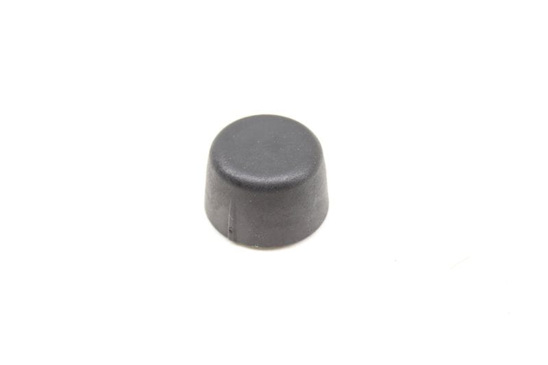 Trunk Stop Cap 8K5827261 — Used (SKU 490281)
