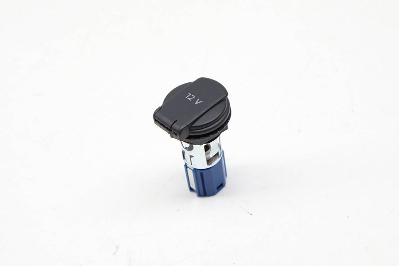 12V Power Outlet 4M0919309 — Used (SKU 729058)