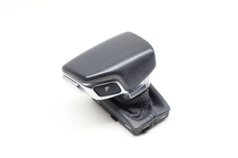 Automatic Shifter Knob w/ Boot 4M1713139F — Used (SKU 728909)