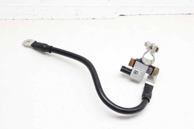 Battery Monitoring Module / Cable 8S0915181C — Used (SKU 729018)