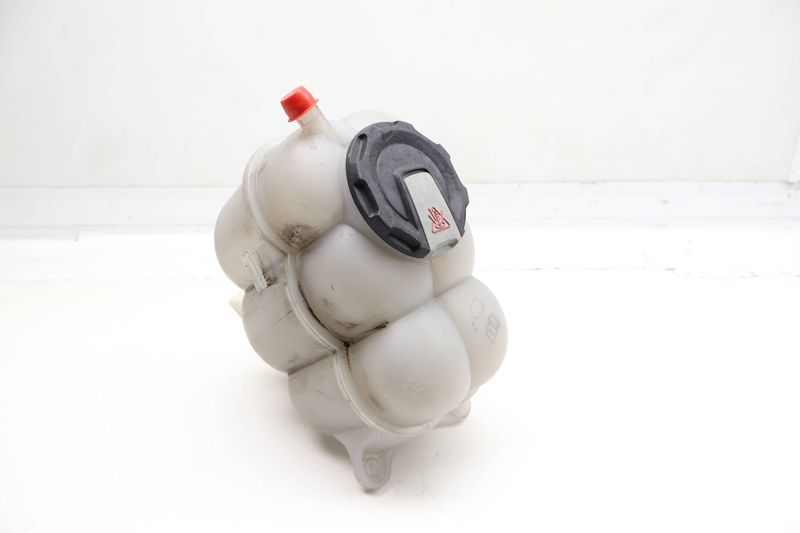 Coolant Reservoir / Tank / Bottle 4M0121405Q — Used (SKU 729317)