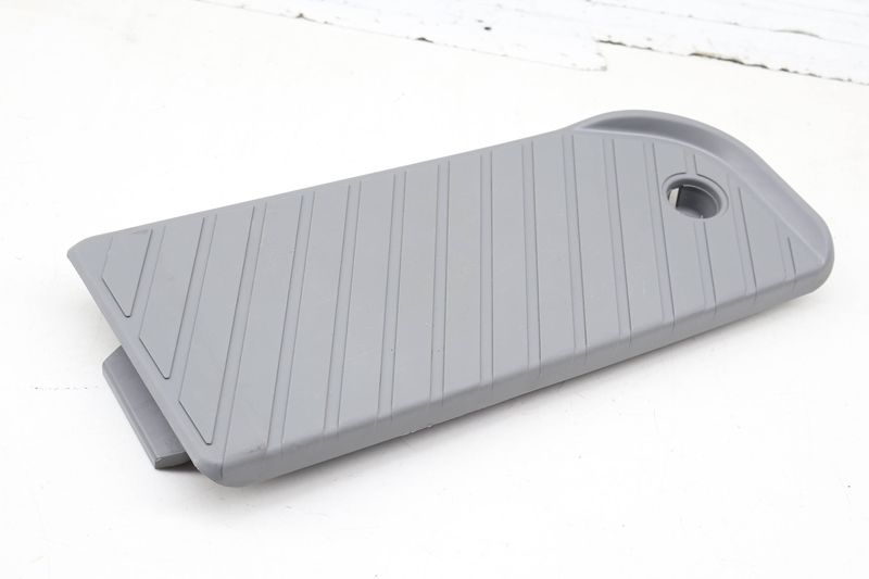 Dead Pedal / Foot Rest Cover 4M1864777A — Used (SKU 728860)