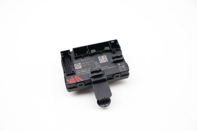 Door Control Module 4M0959793H — Used (SKU 728809)