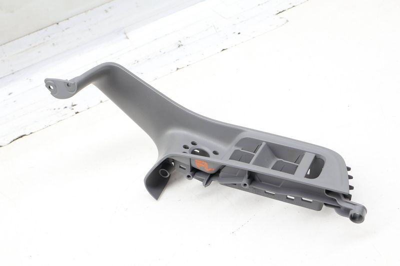 Door Panel Switch Trim / Bezel 4M1959521 — Used (SKU 728857)