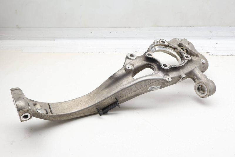 Spindle Knuckle / Wheel Bearing Housing 4M0407241J — Used (SKU 729299)