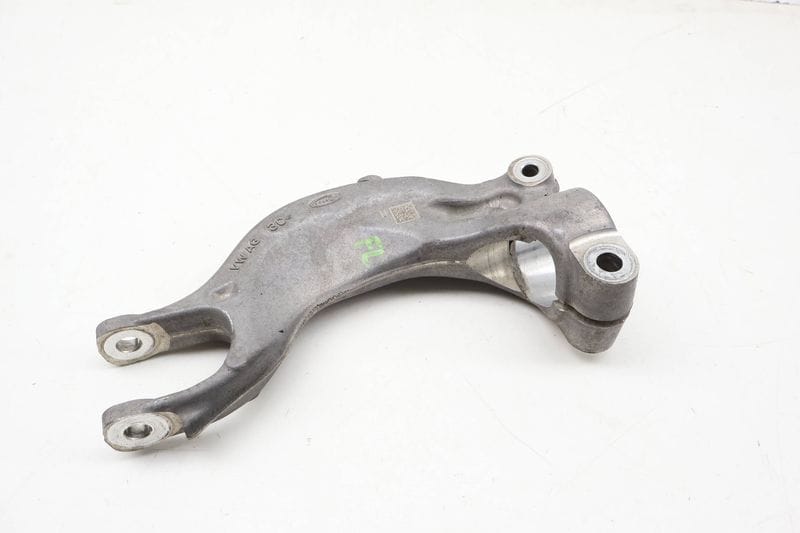 Suspension Fork / Shock Holder 4M0413037H — Used (SKU 729285)