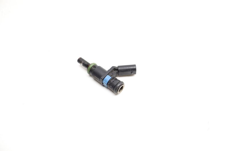 Fuel Injector 06E906031A — Used (SKU 729163)
