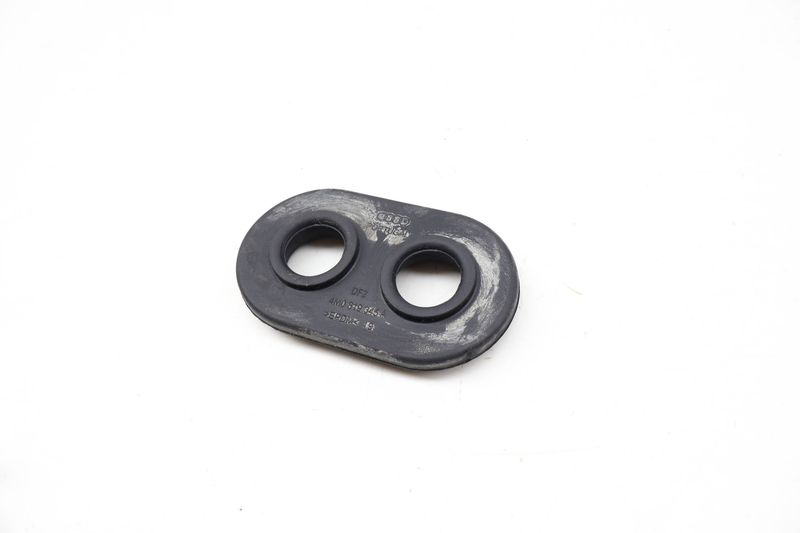 Heater Core Hose Grommet 4M0819345A — Used (SKU 729183)