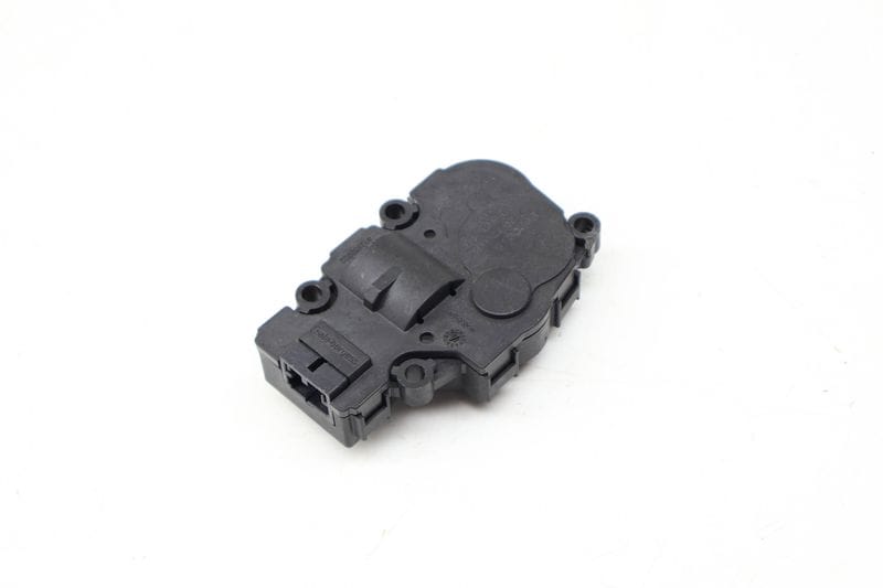 HVAC Flap / Servo Air Motor / Actuator 4M0820511 — Used (SKU 729011)