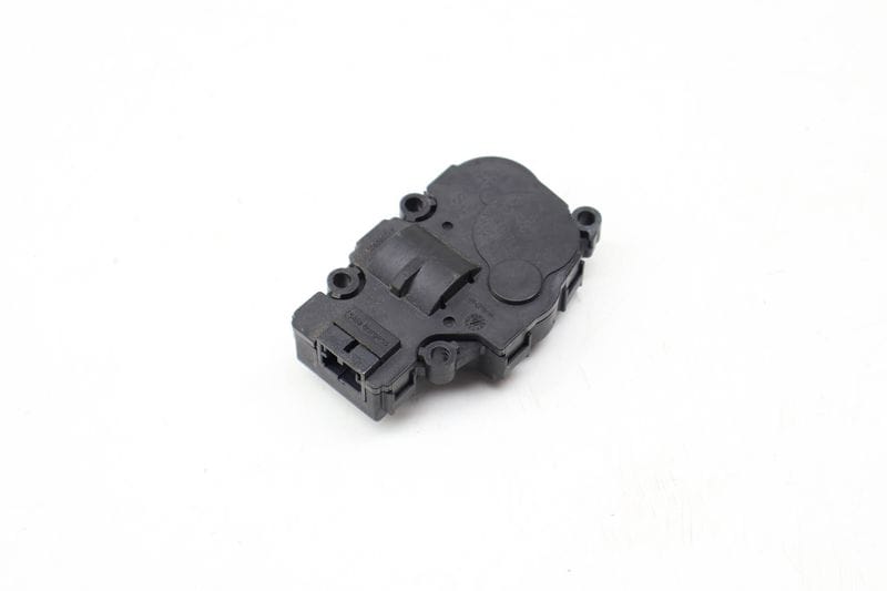 HVAC Flap / Servo Air Motor / Actuator 4M0820511 — Used (SKU 729059)