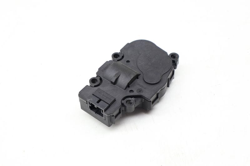 HVAC Flap / Servo Air Motor / Actuator 4M0820511 — Used (SKU 729060)
