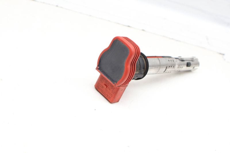 Ignition Coil Pack 06E905115F — Used (SKU 729129)