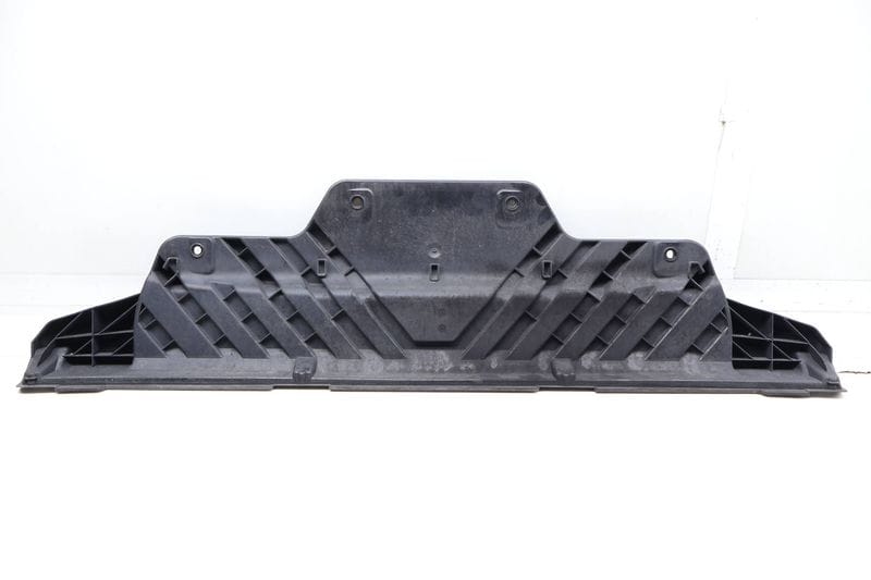 Bumper Mount / Bracket (CENTER) 4M0807329 — Used (SKU 729364)