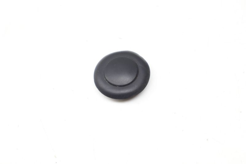 Trunk Lid / Hatch Plug Cap 4M0827713 — Used (SKU 728975)