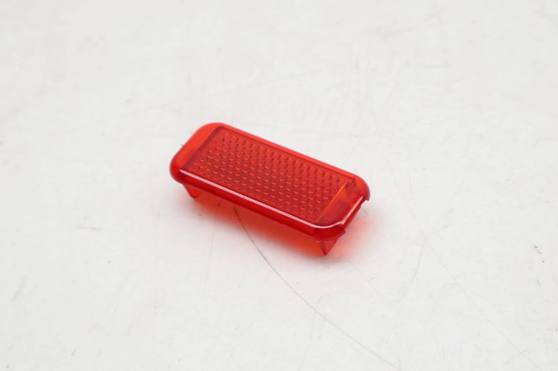 Red Door Panel Light 8P0947412 — Used (SKU 629979)
