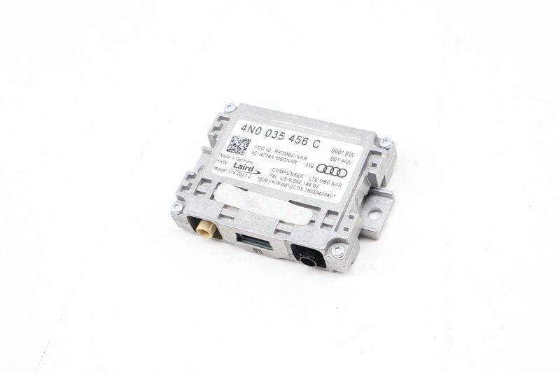 Mobile Phone Amplifier / Amp 4N0035456C — Used (SKU 629910)