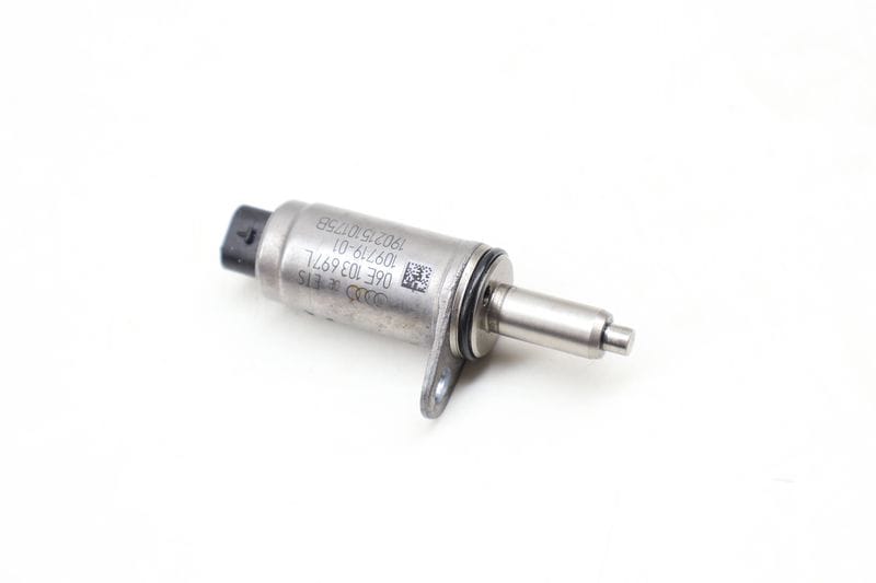 N205 Cam Valve / Camshaft Adjustment Solenoid 06E103697L — Used (SKU 630008)
