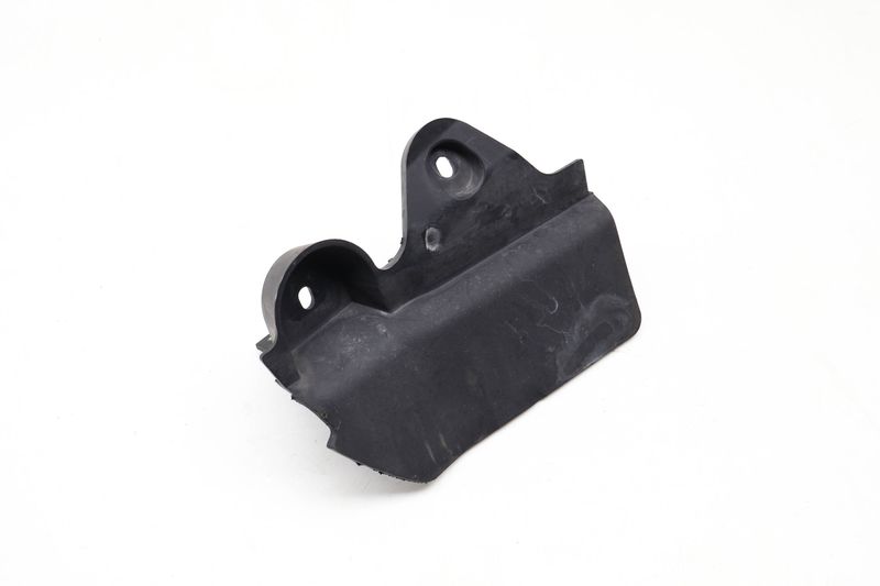 Wheel Spoiler / Mud Flap 8V5853833 — Used (SKU 630099)