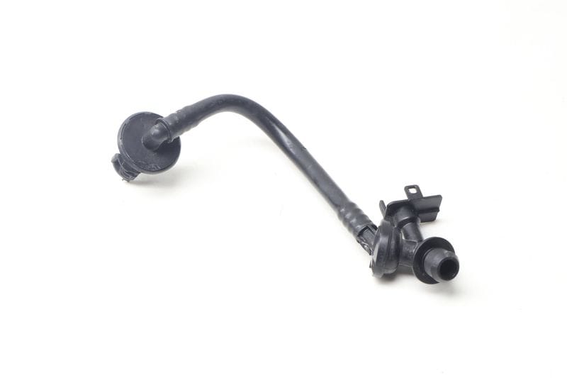 Brake Booster Vacuum Hose / Line 8W1611931Q — Used (SKU 621924)