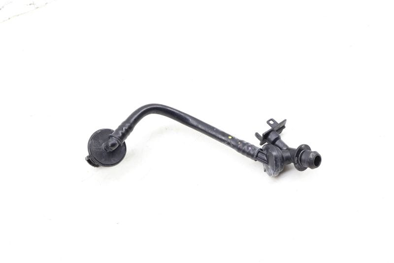 Brake Booster Vacuum Hose / Line 8W1611931Q — Used (SKU 699970)