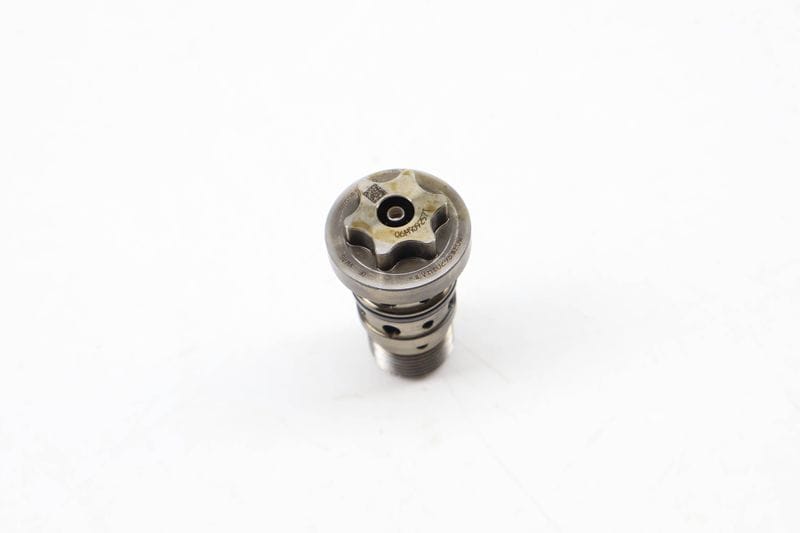 Engine Cam / Camshaft Oil Control Valve 06M109257T — Used (SKU 621621)