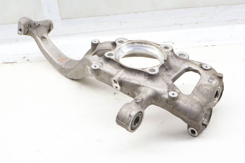 Spindle Knuckle / Wheel Bearing Housing 8W0407241F — Used (SKU 699816)