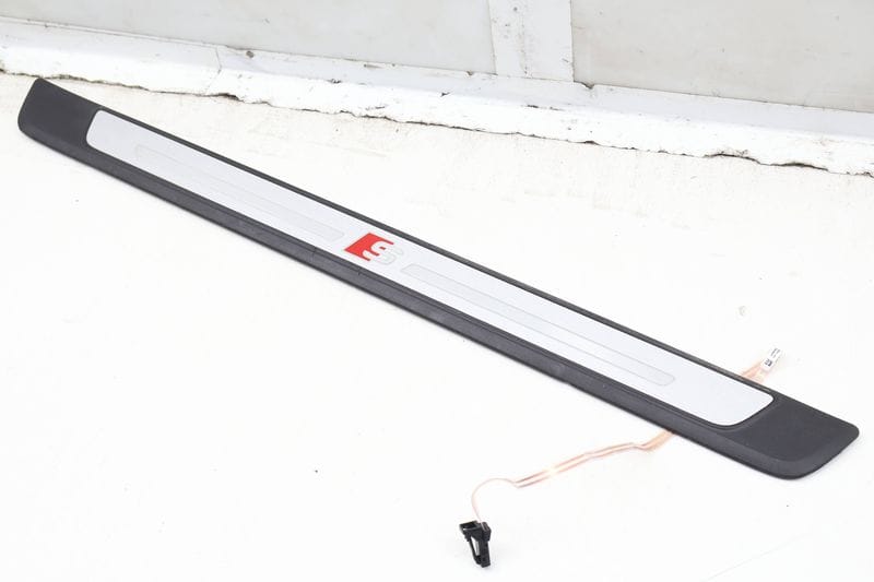 Door Sill / Scuff Panel / Light Bar (S) 8W0947418A — Used (SKU 621817)