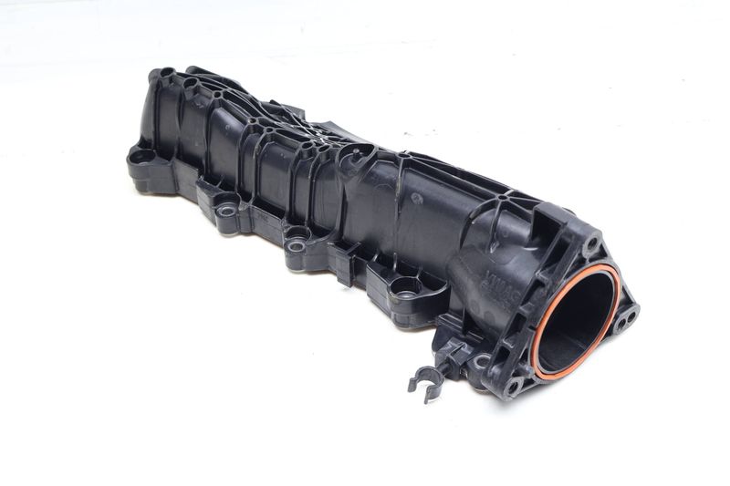 Intake Manifold 06M133267P — Used (SKU 699867)