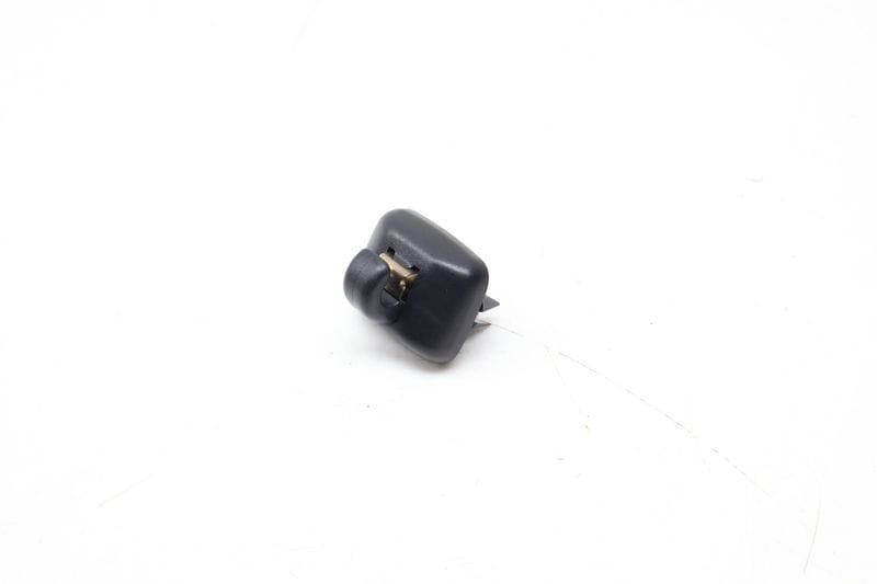 Sun Visor Clip / Bracket 8W0857562A — Used (SKU 699606)