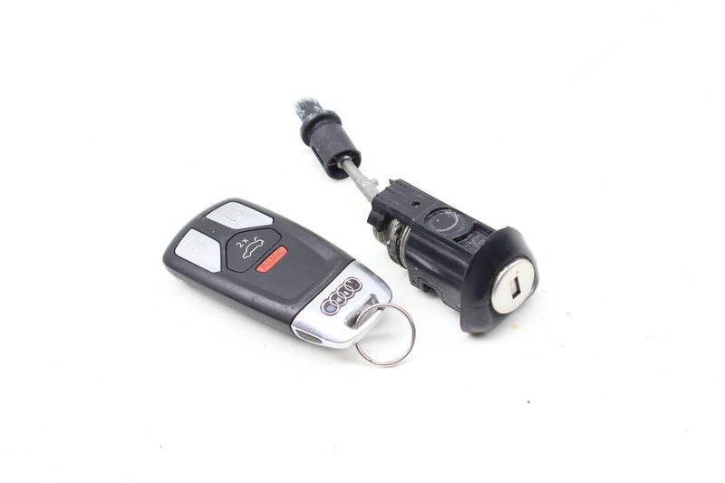 Lock Switch / Cylinder Set w/ Key 8W6898374AL — Used (SKU 699653)