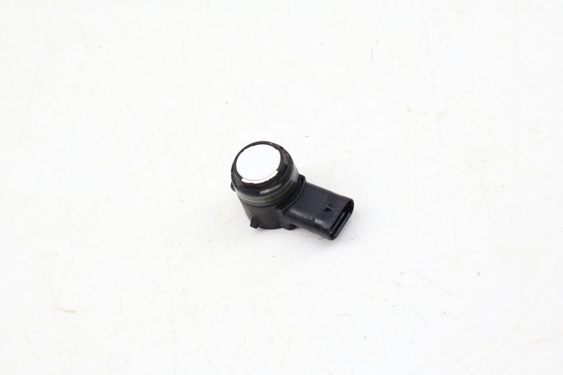 Park / Parking Assist Sensor 5Q0919275B — Used (SKU 699633)